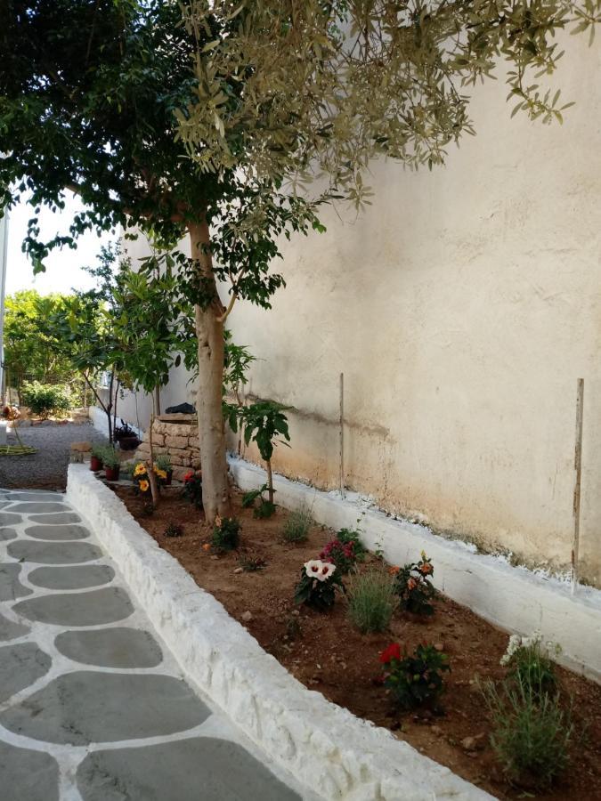 Hotel Poulakis Skala  Bagian luar foto